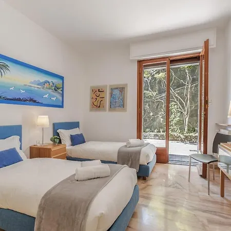 Dimora Degli Agrumi - 200m Dal Mare Con Terrazzo Daire