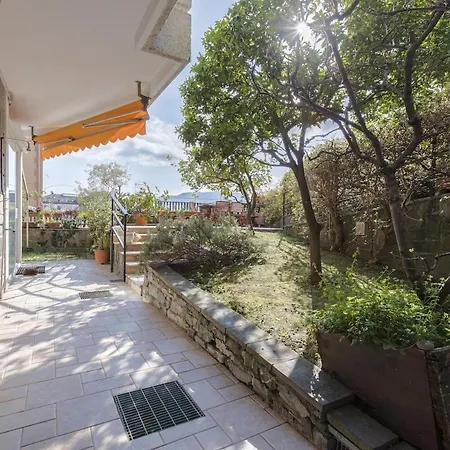 Dimora Degli Agrumi - 200m Dal Mare Con Terrazzo Апартаменти *